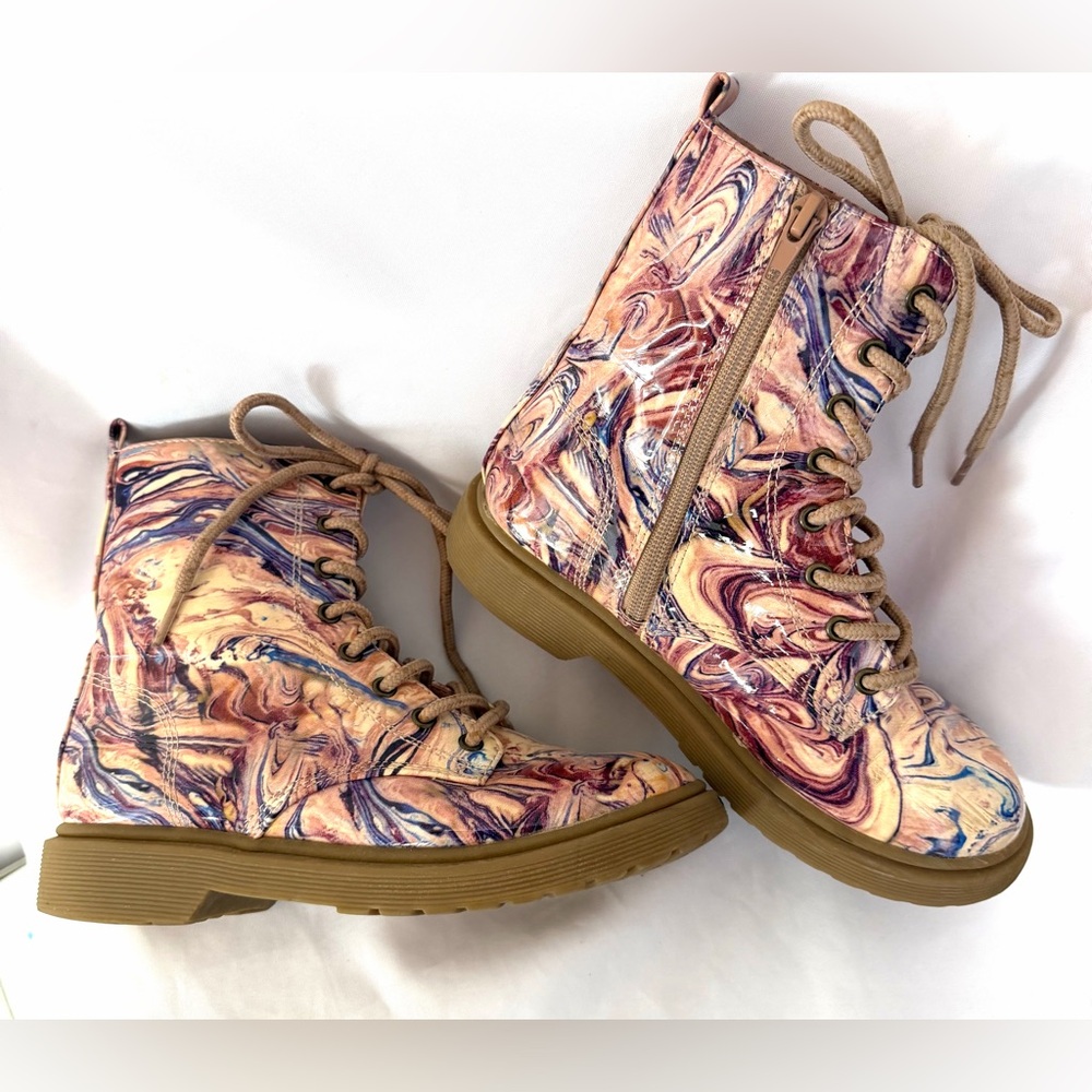 MADDEN GIRL Multicolor Swirl Kids Boots
